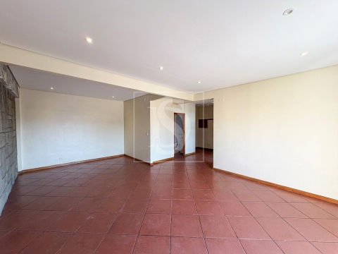 Apartamento T2+1