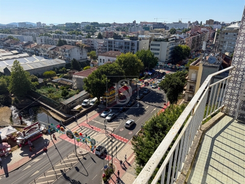 Apartamento T2+1